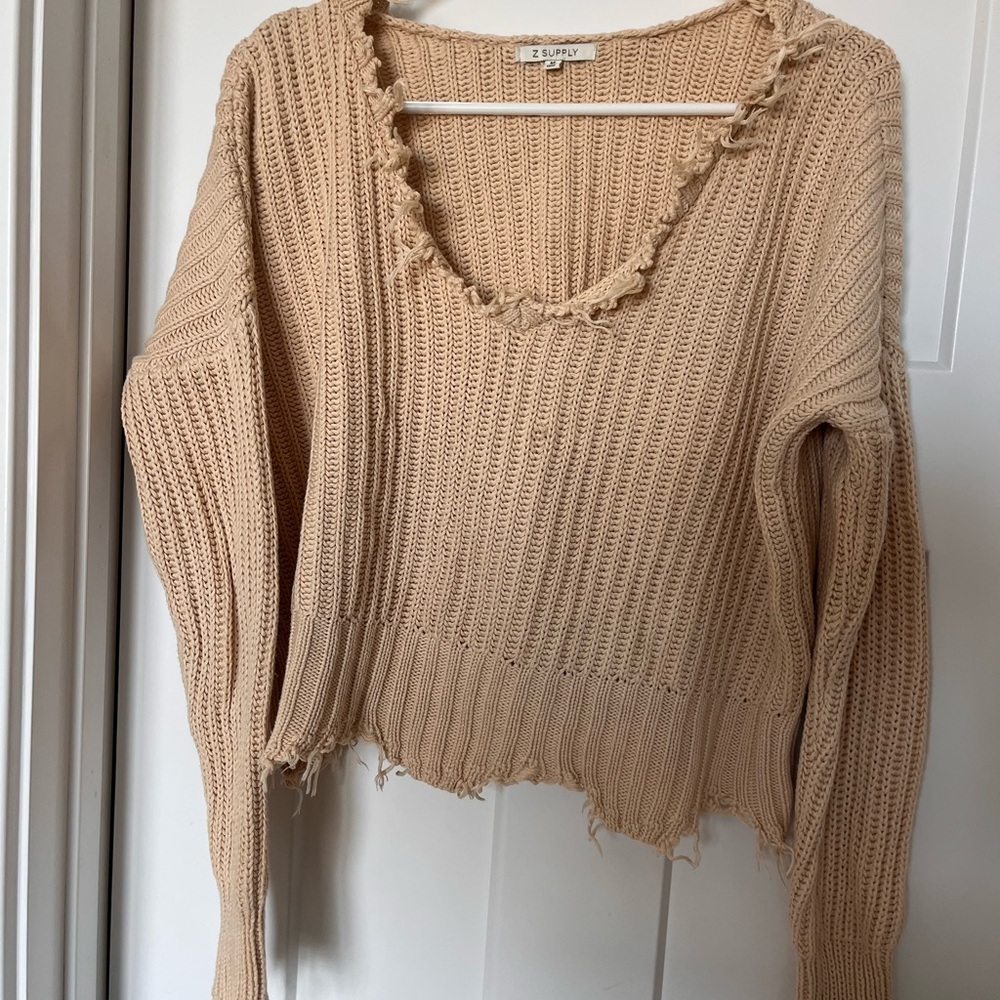 Z Supply Frayed Hem V-Neck Sweater in Tan